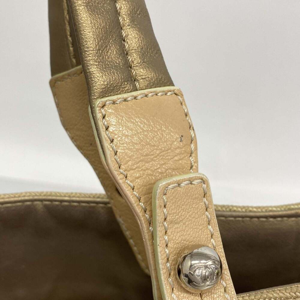 CHANEL Cream Coated Canvas Tote Bag - Picture 10 of 12